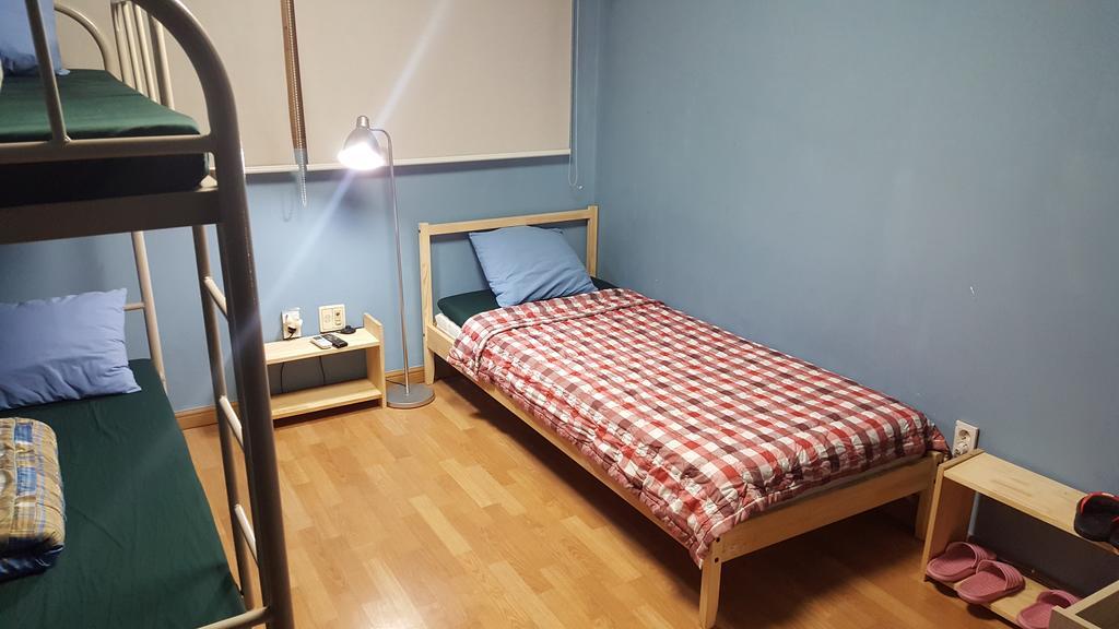 Maru Hostel Hongdae Seul