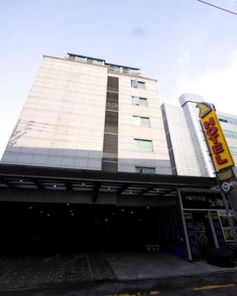 Motel At
