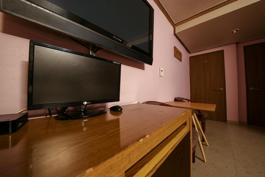 Hotel Amor Hotel 2*