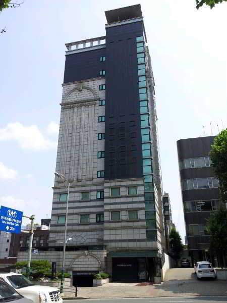 The California Gangnam 3* Seoul