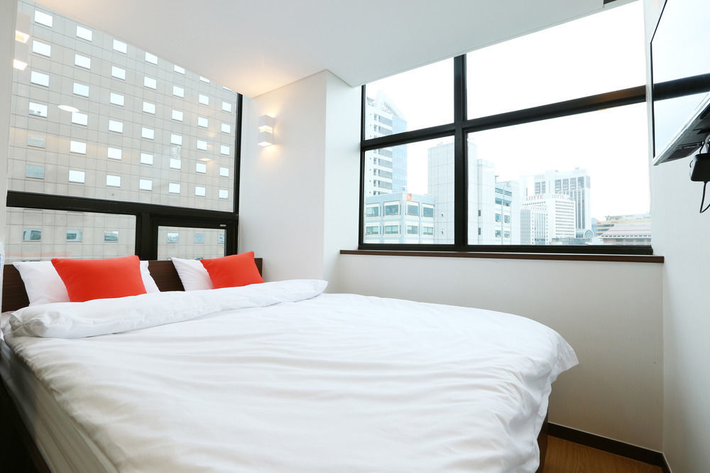 57 Myeongdong Seul