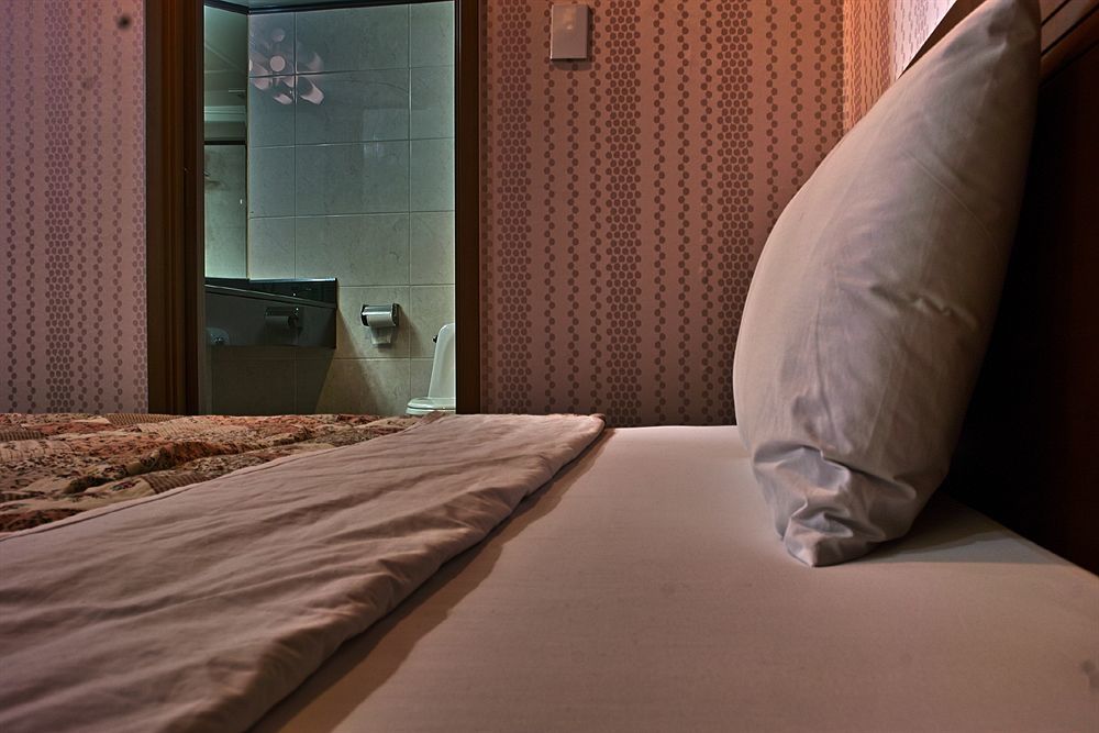 At Motel Seoul