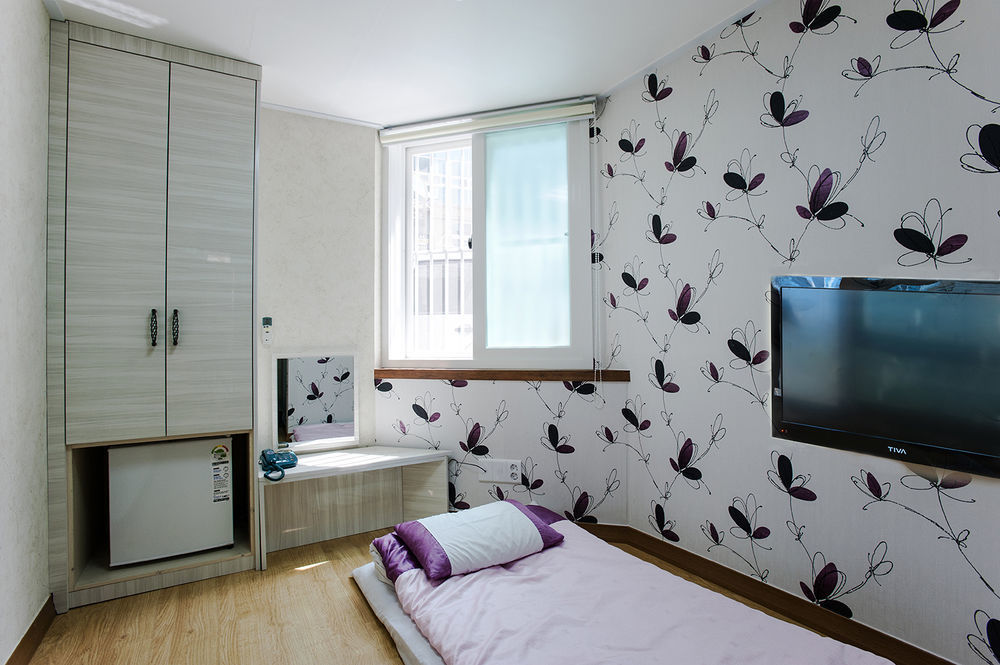 Myeongdong Eco House Hotel