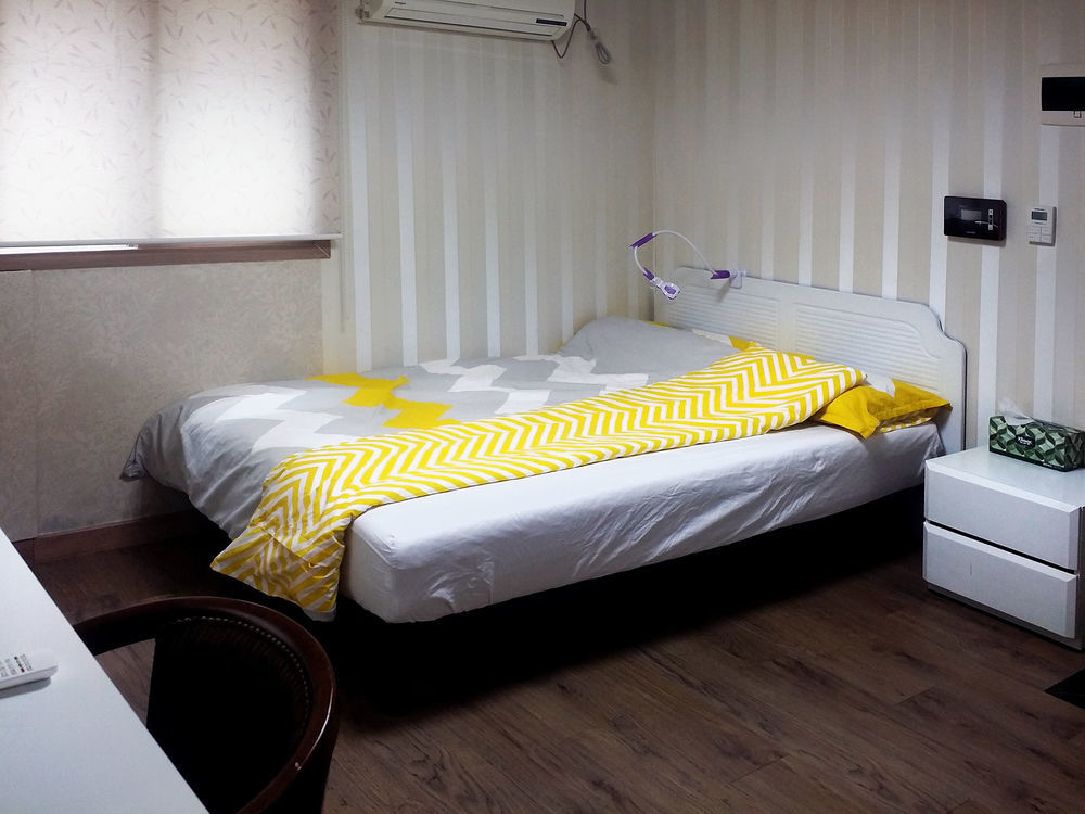 L-house Hotel