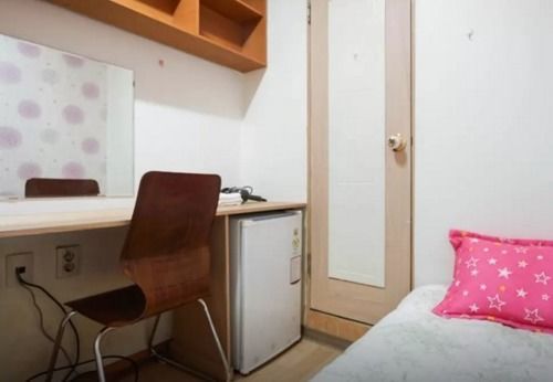 Coco Livingtel