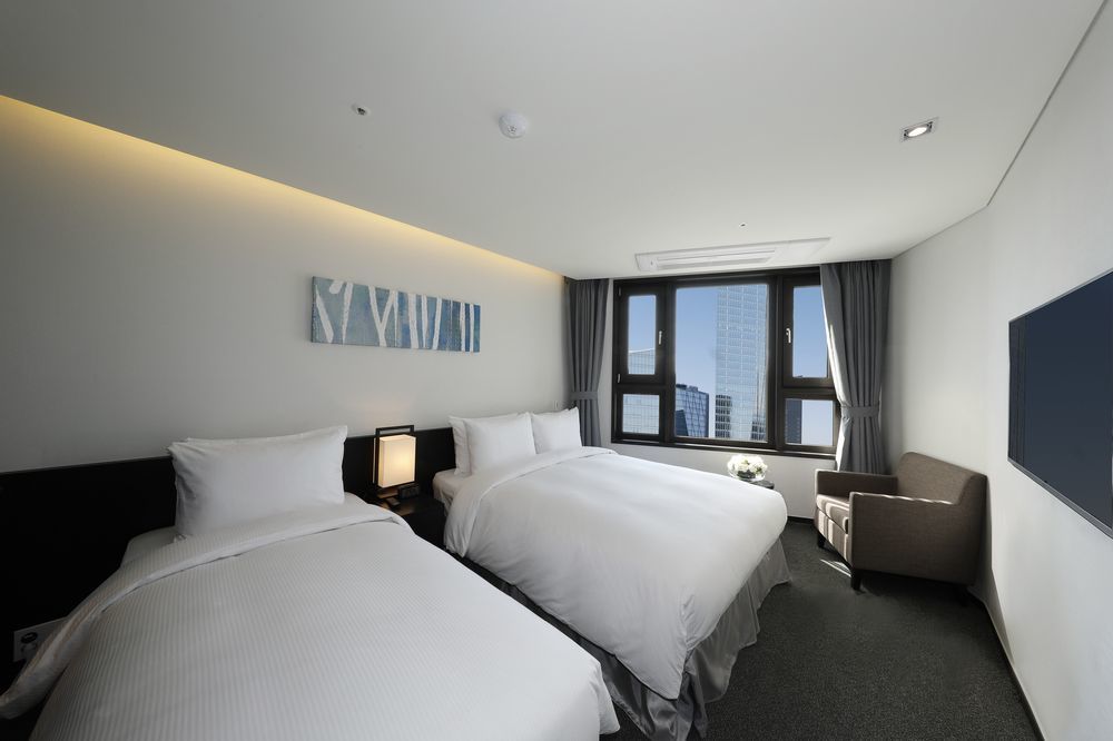 Ramada Encore By Wyndham Magok Hotel