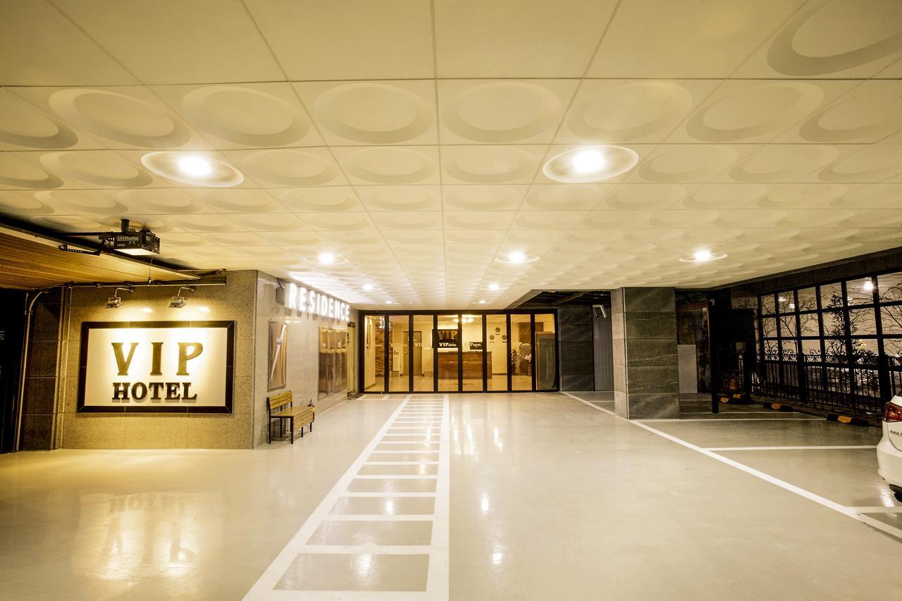 Yeongdeungpo Vip 3*