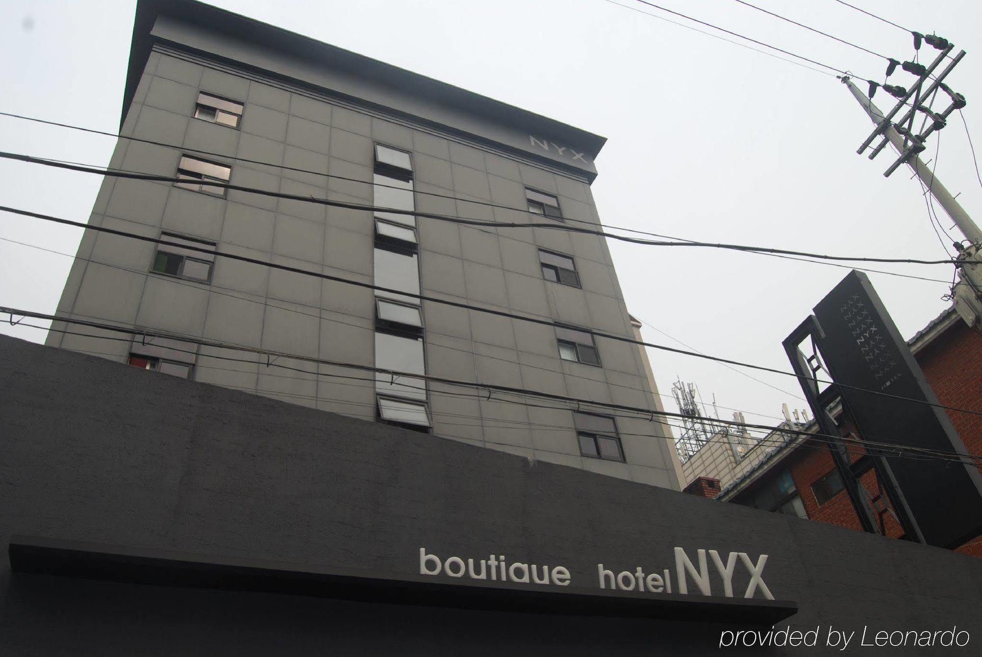 Hotel Nyx *