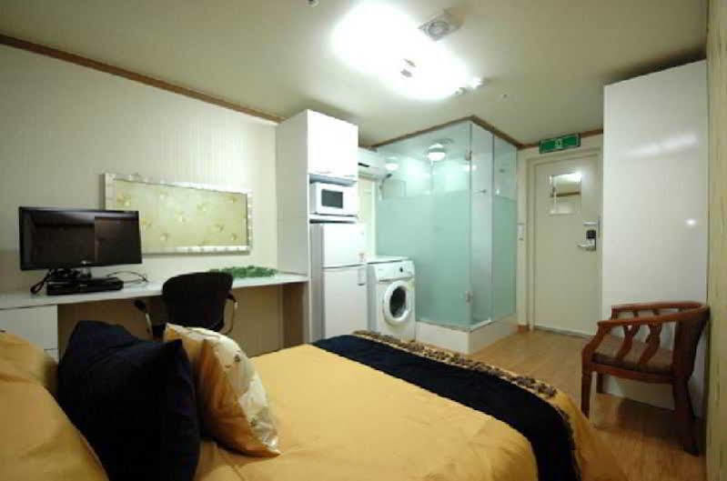 Apartment E Seoul