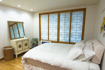 Hansowon Aparthotel