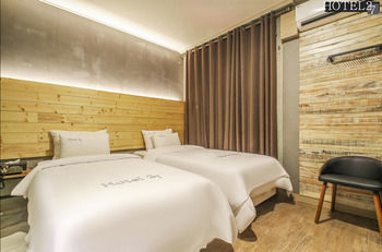 Hotel27 Hotel 3*