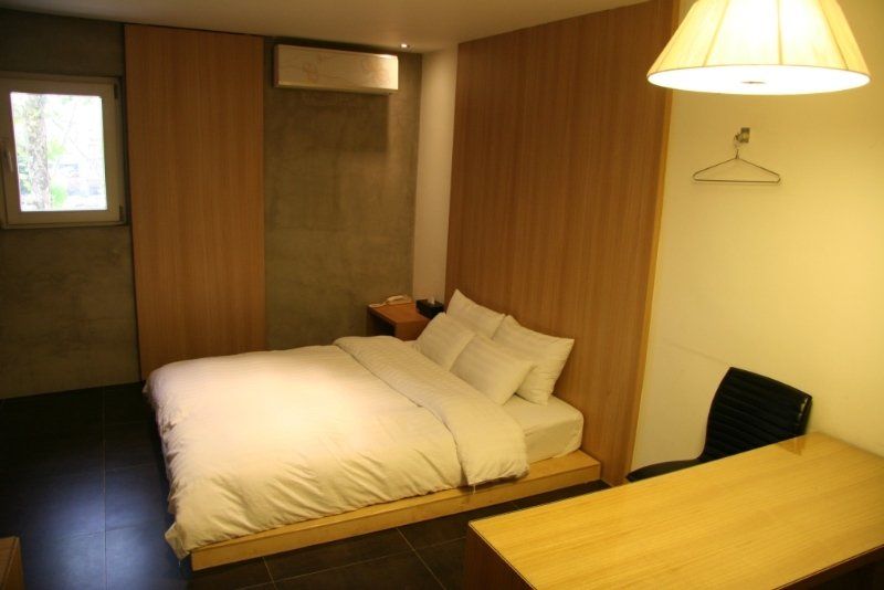 Junibin Boutique Hotel