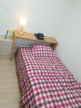 B.Stay Guest House Rumah tetamu