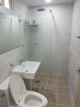 B.Stay Guest House 2*
