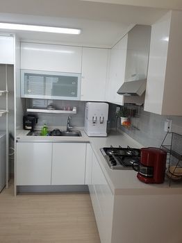 B.Stay Guest House Rumah tetamu