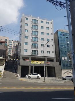 B.Stay Guest House 2*