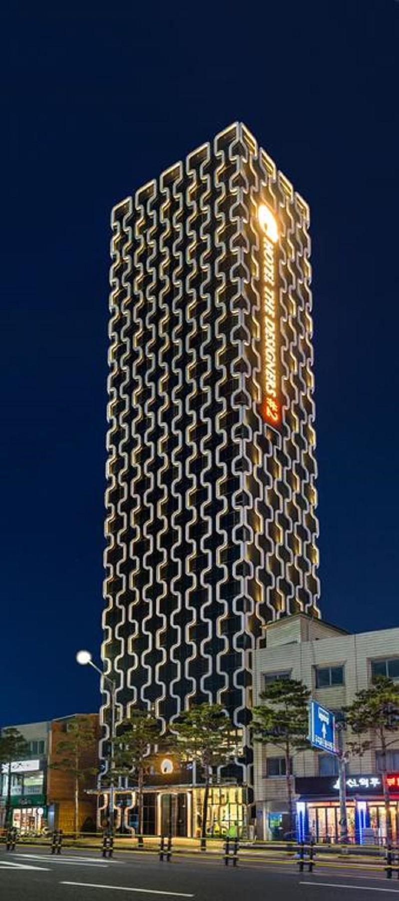 Hotel The Designers Ddp 3*