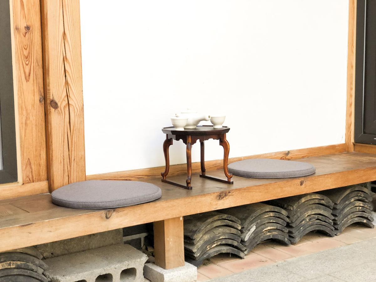 Bahay bakasyunan Jay Hanok ㅡ 3br 3bath ㅡ 8min From Anguk Stn Seoul