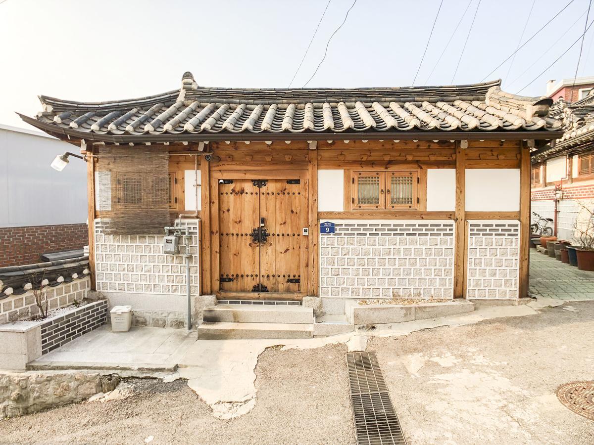 Jay Hanok ㅡ 3br 3bath ㅡ 8min From Anguk Stn Bahay bakasyunan Seoul