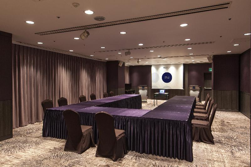 Novotel Ambassador Doksan 4*