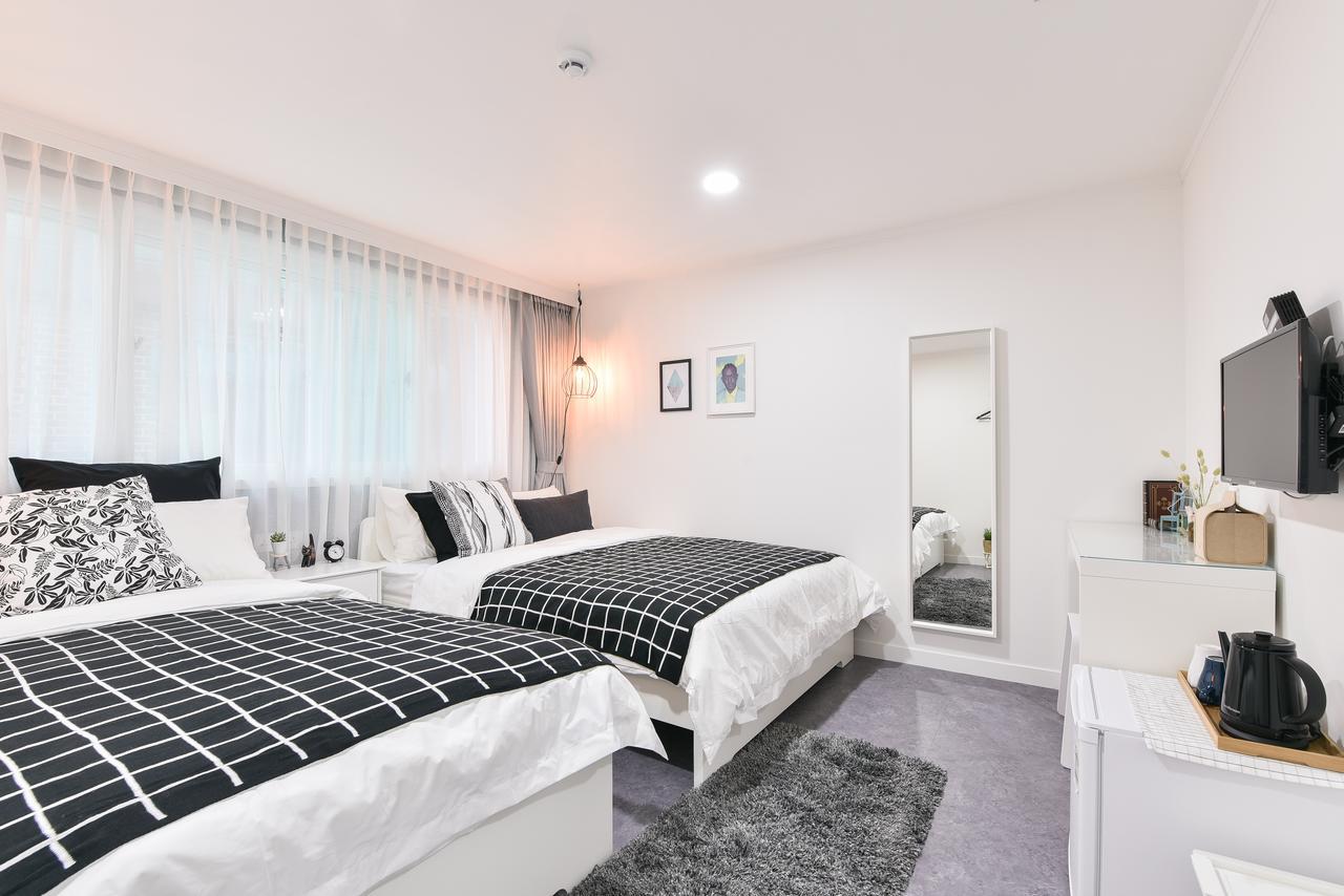 Mono House Hongdae 5 * Seoul