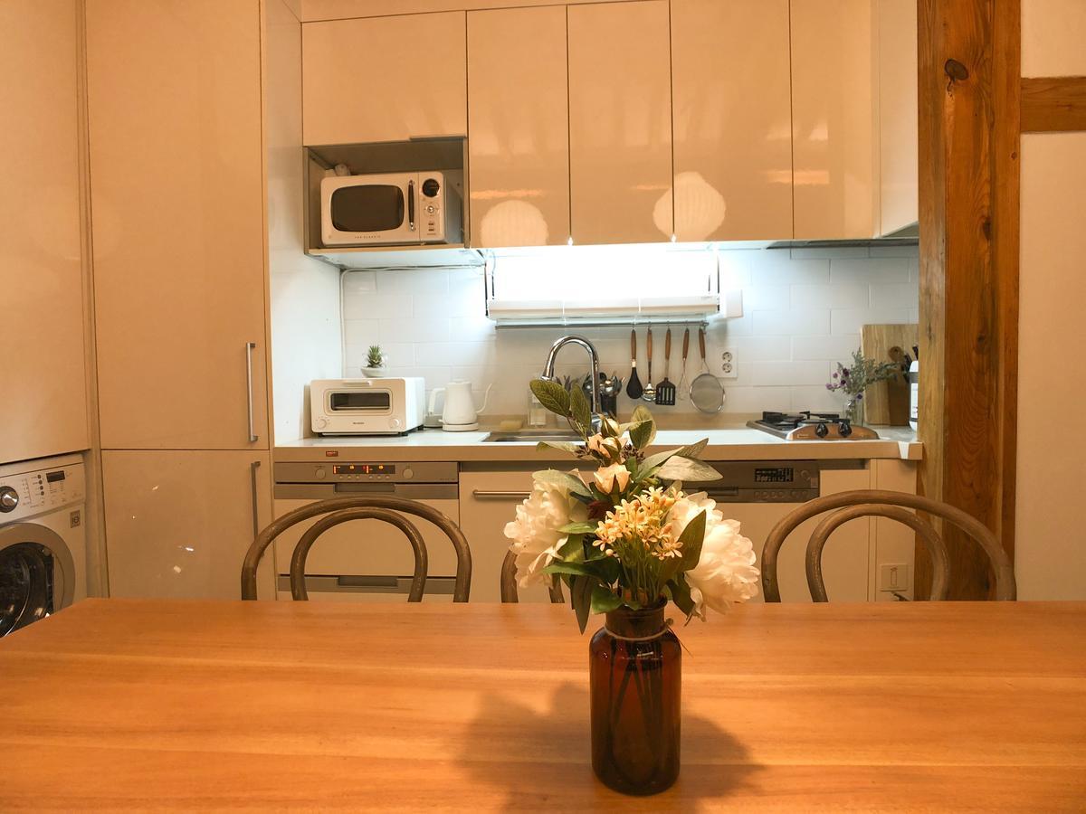 Jay Hanok ㅡ 3br 3bath ㅡ 8min From Anguk Stn Bahay bakasyunan Seoul
