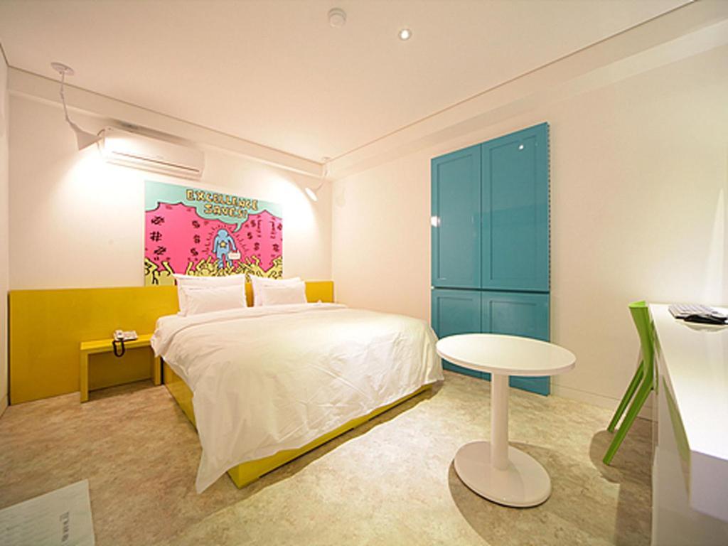 Motel Sinchon Gaeul Seoul