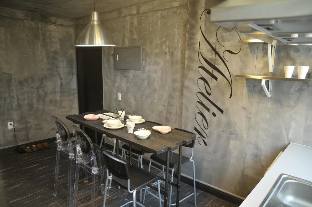 Atelier Boutique East Side