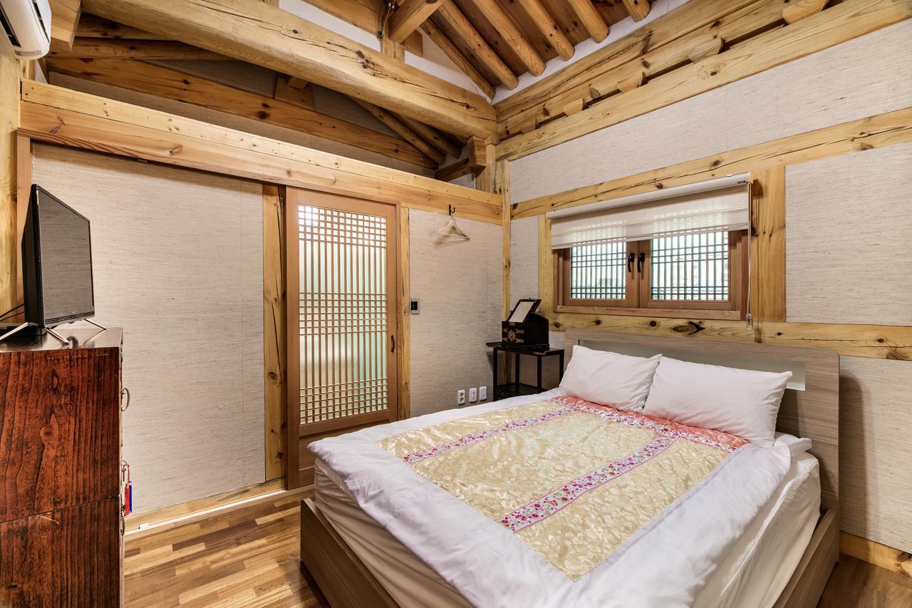 Aparthotel Sajikru 3*
