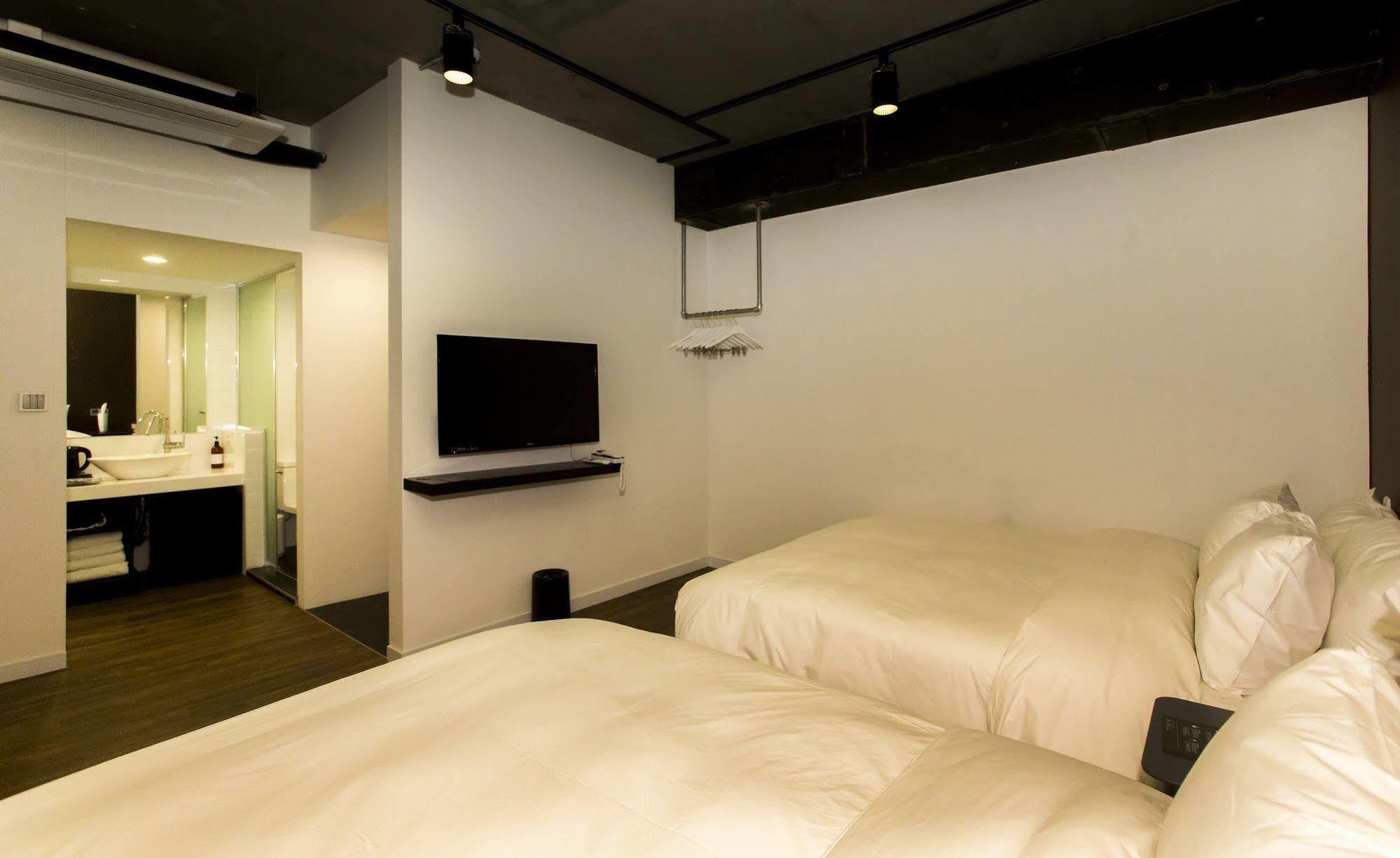 Amass Insadong 3*