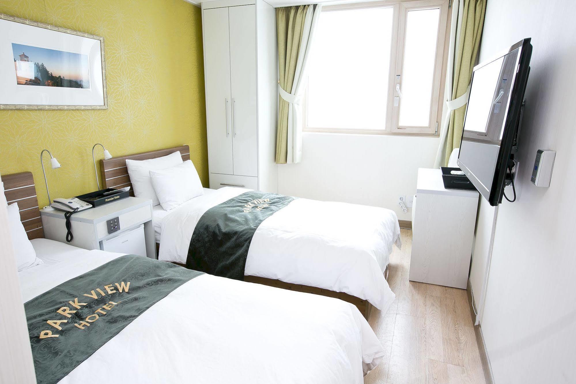 Parkview Hotel 3*