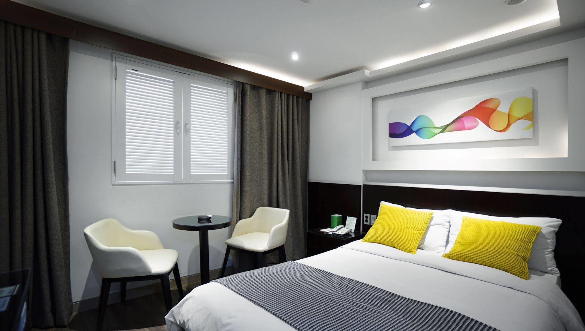 Insadong Crown 3*