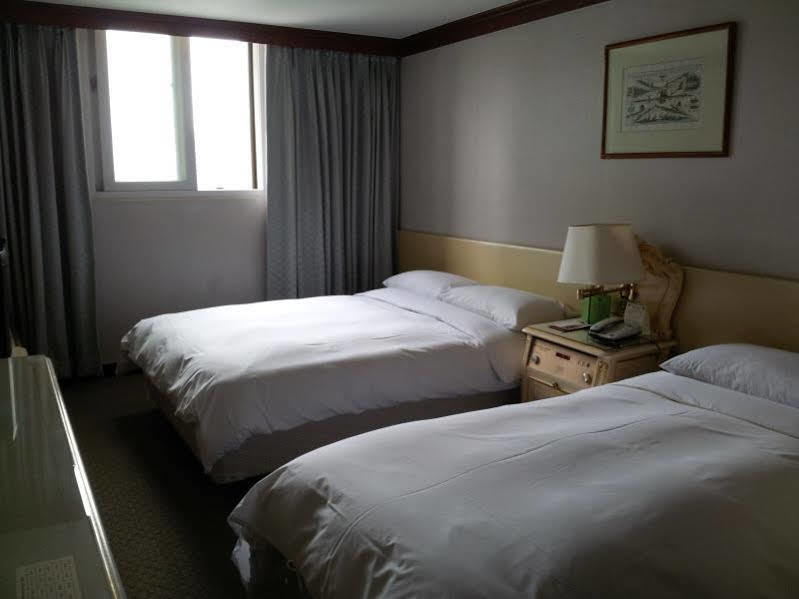 Insadong Crown 3*