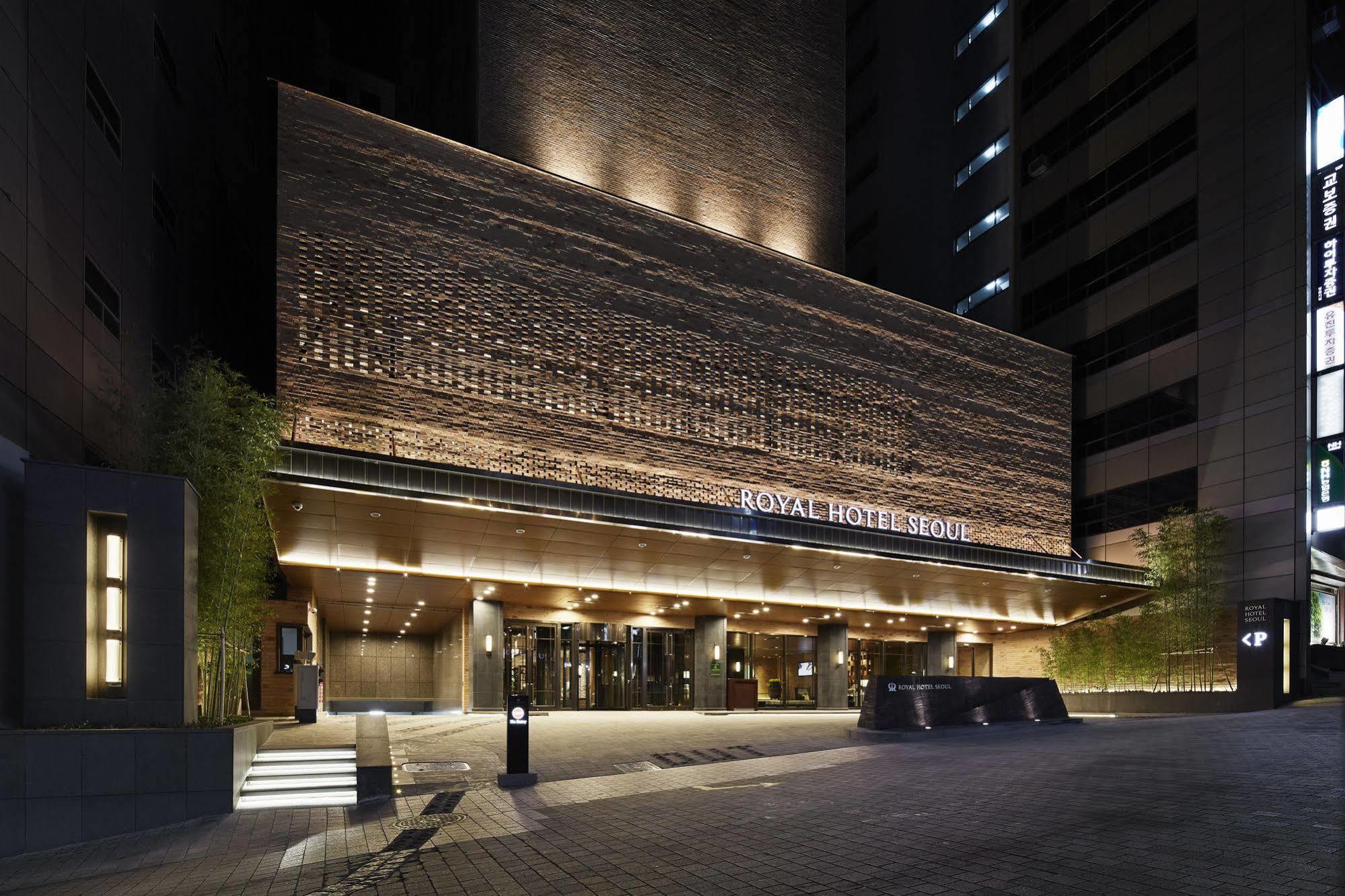 Royal Hotel 4*