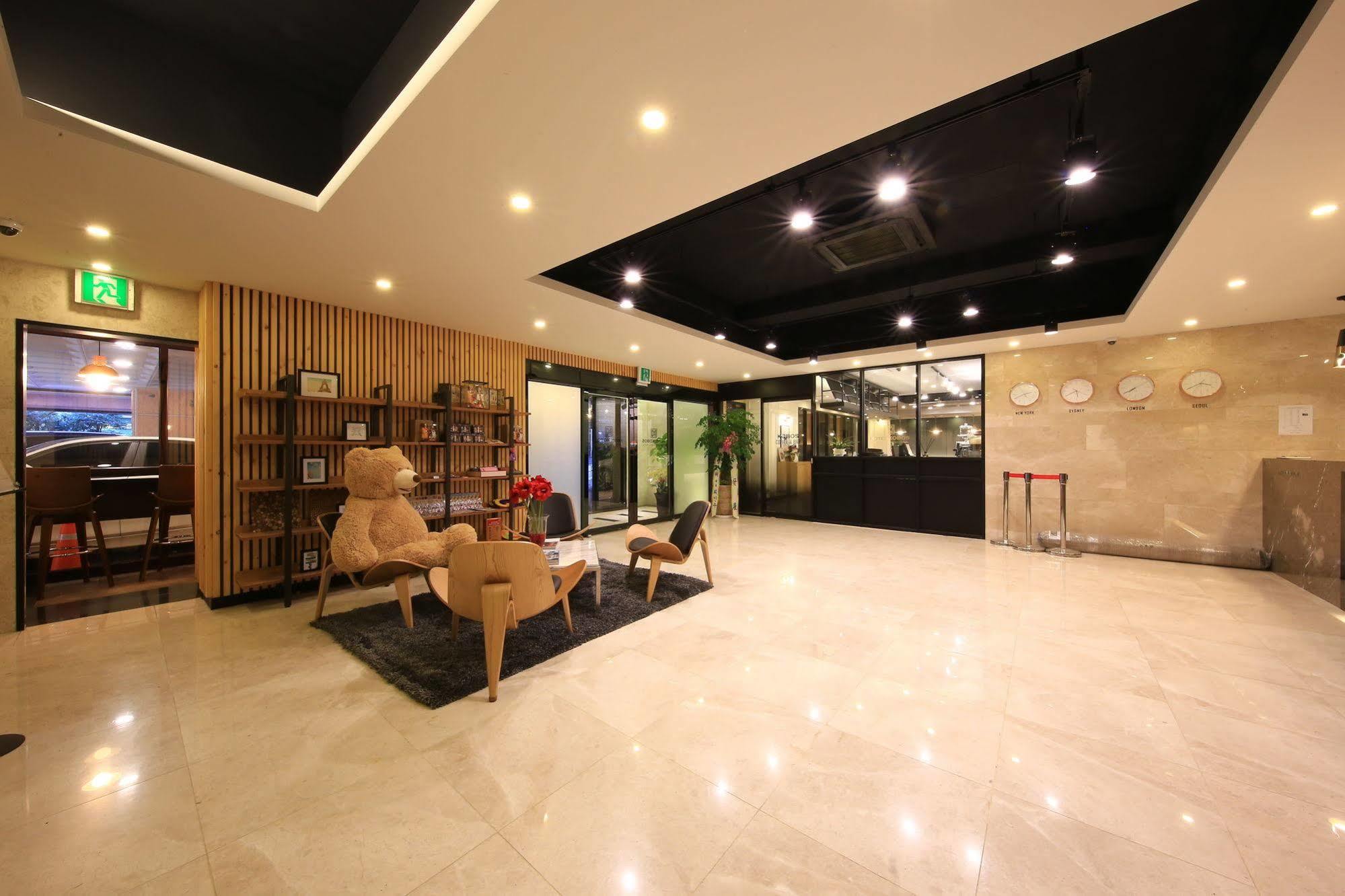 Kobos Hotel 2*