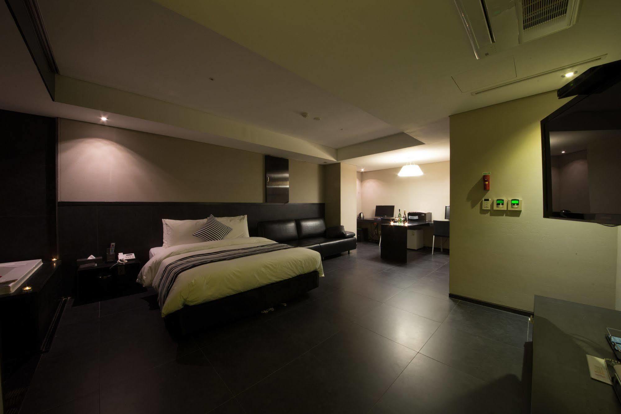 Adlige Motel