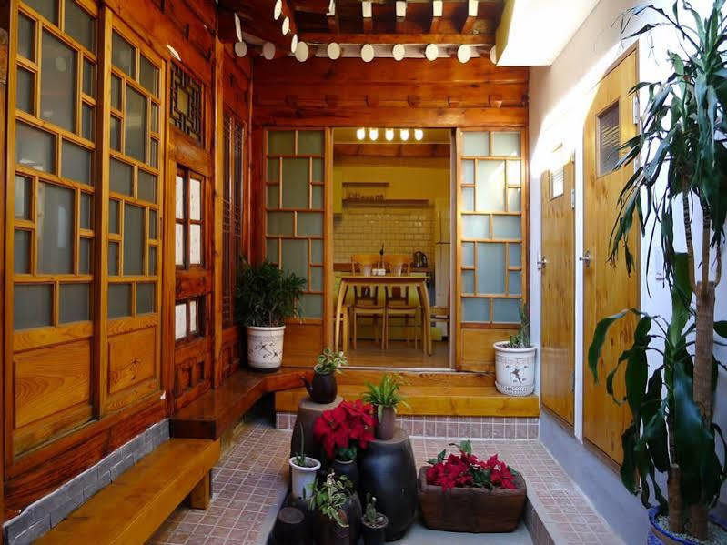 Hanok 202 Guest house