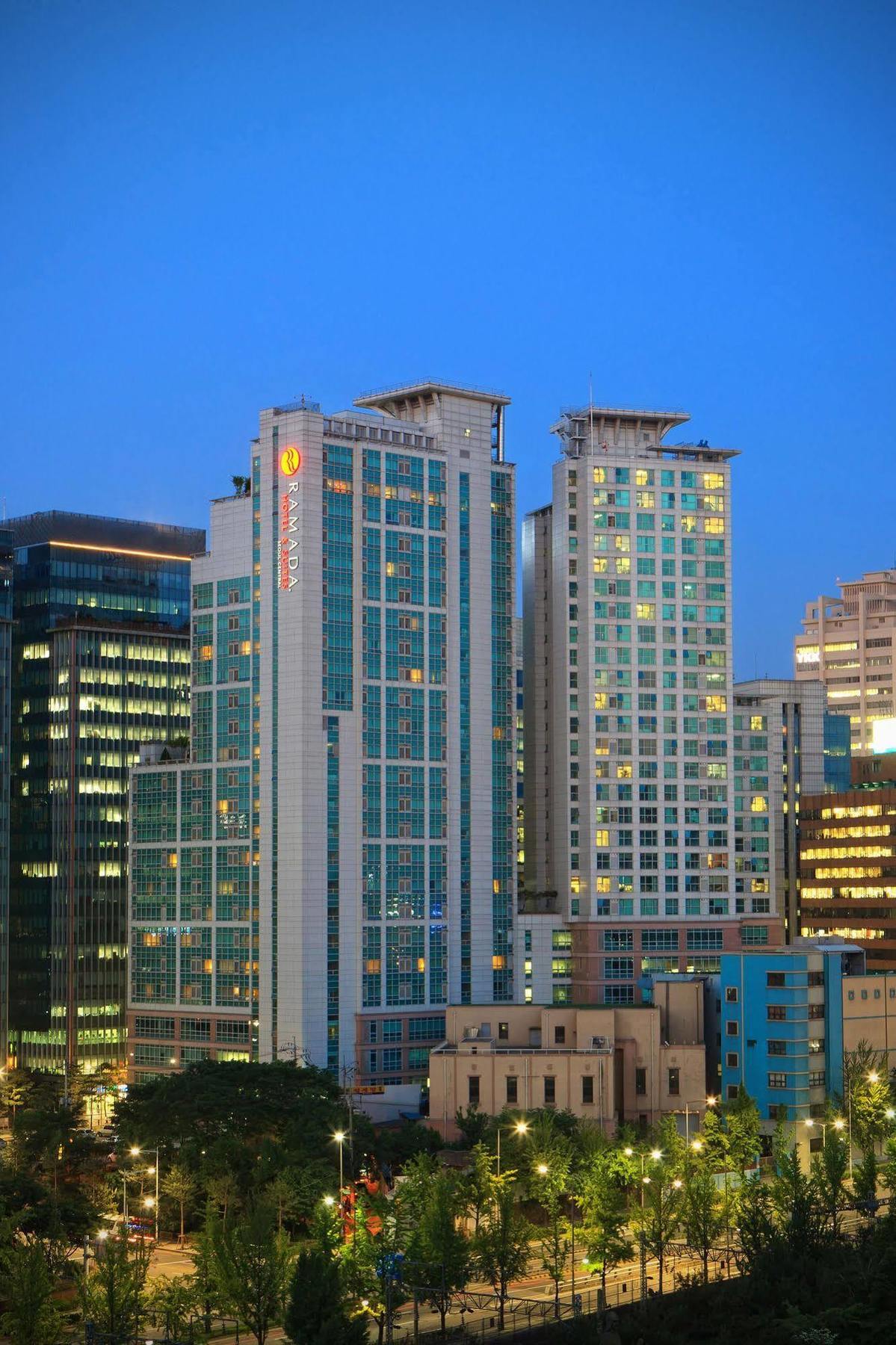 Hotel Ramada And Namdaemun Seoul