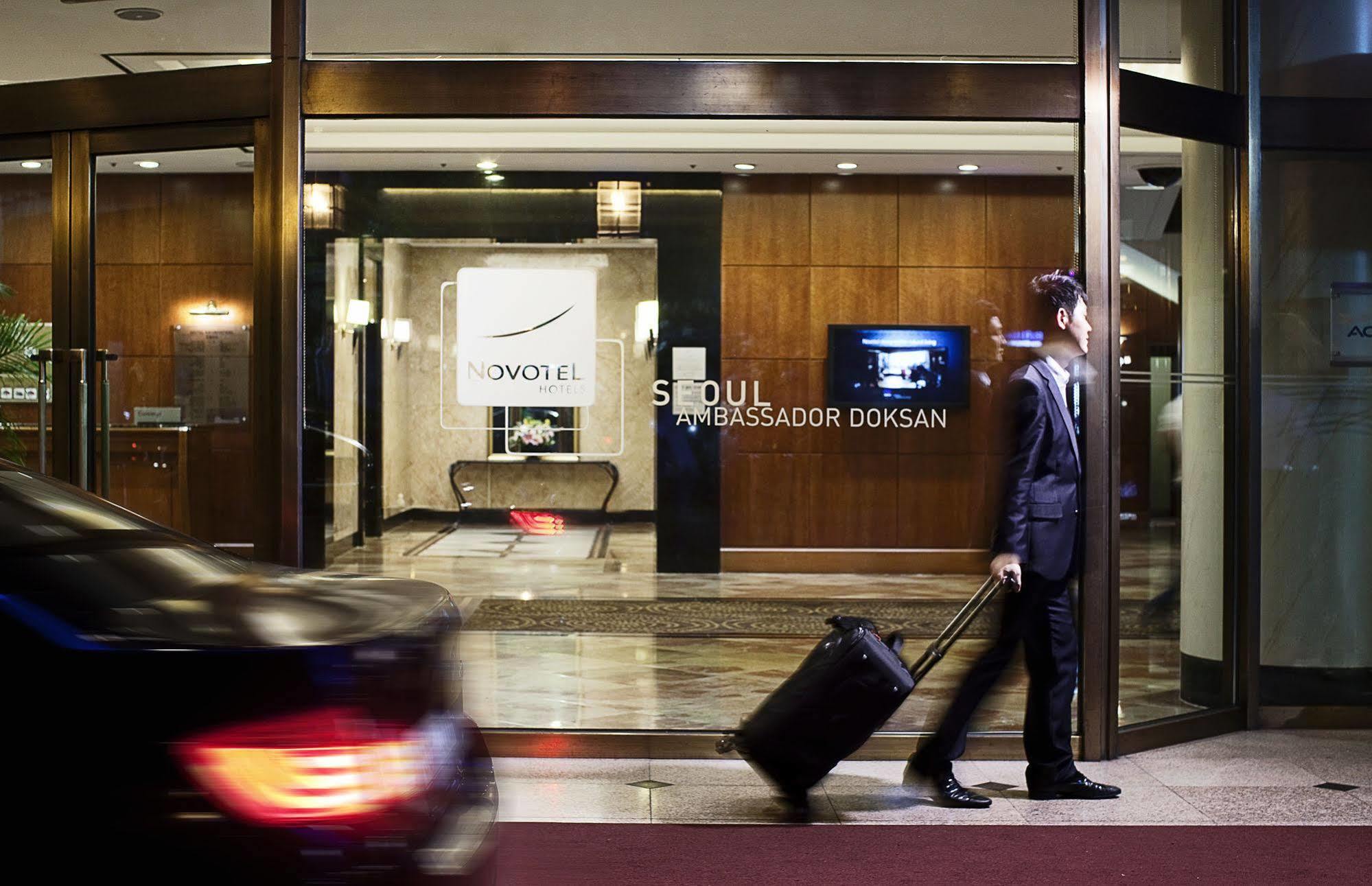Novotel Ambassador Doksan Hotel 4*