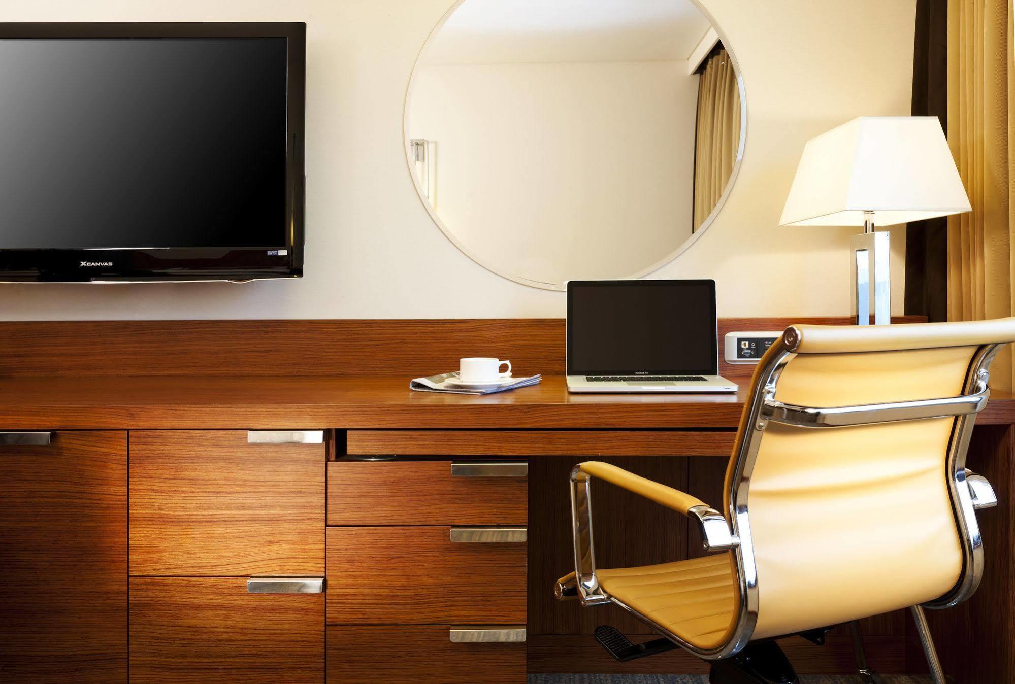 Hotel Novotel Ambassador Doksan 4*