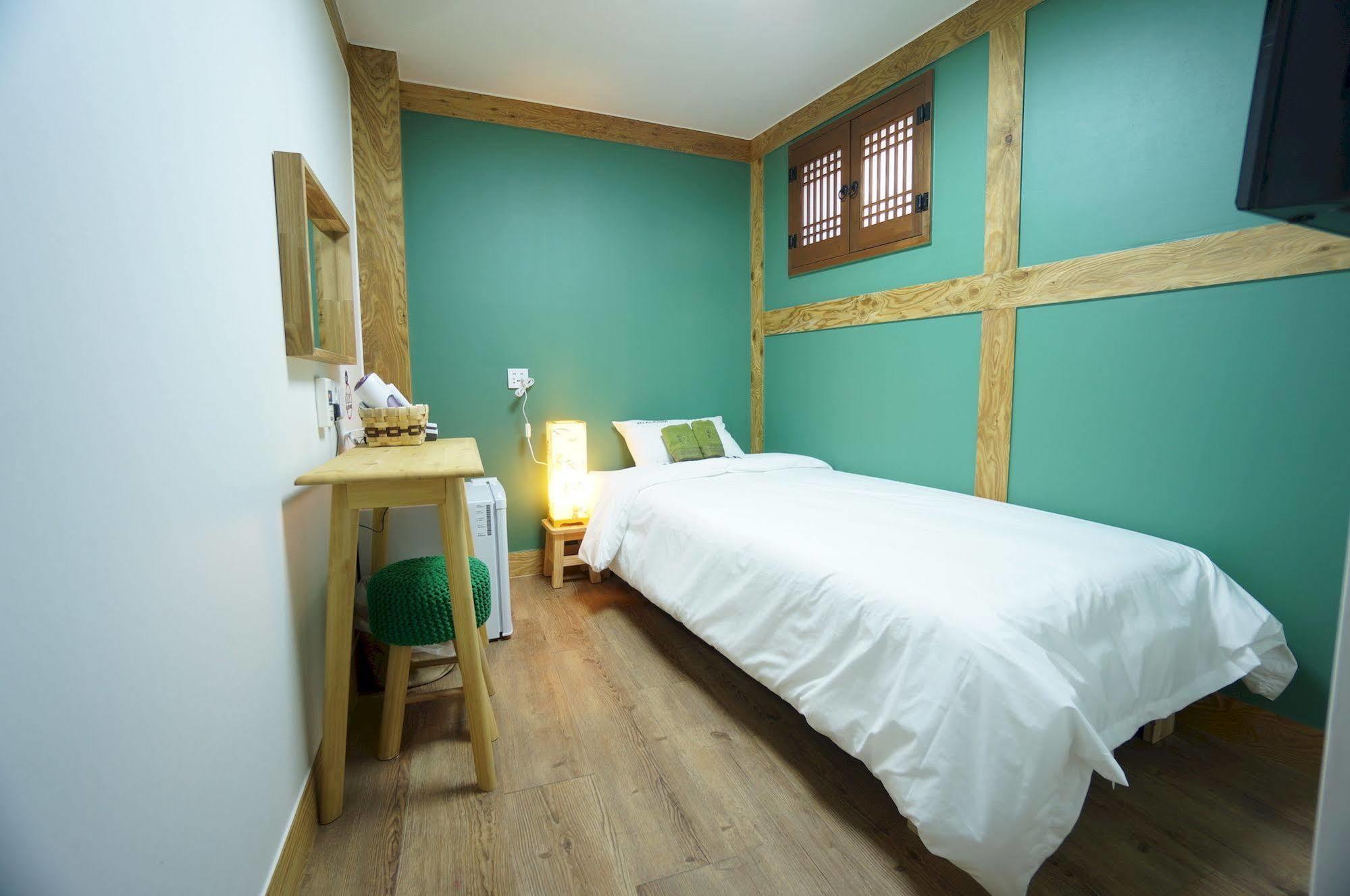 Mini Hotel Dalkom In Dongdaemun 3* Seoul
