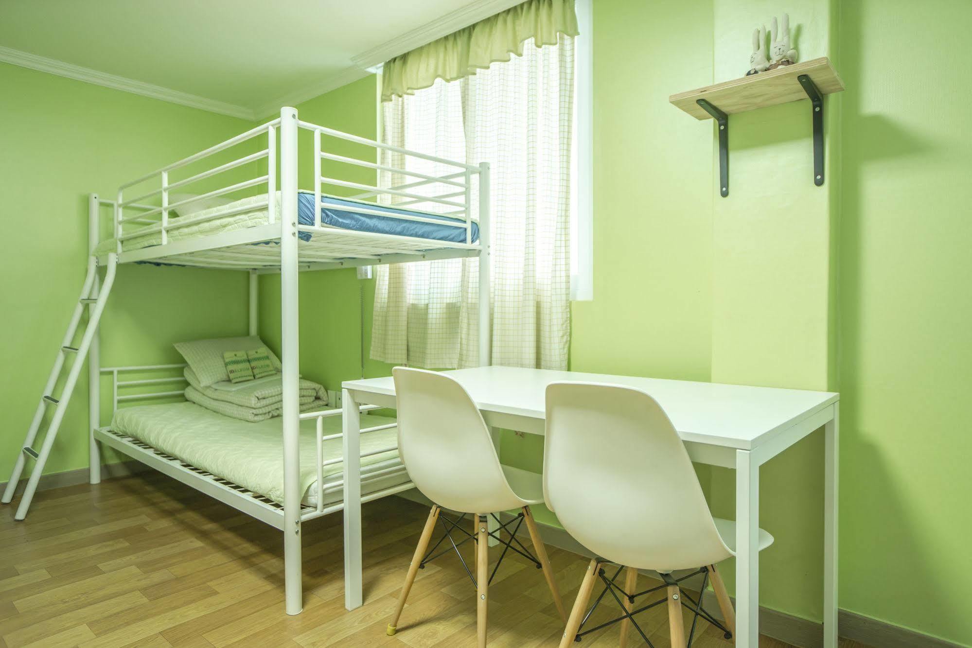 Guest house Dalkom Myeongdong Seoul