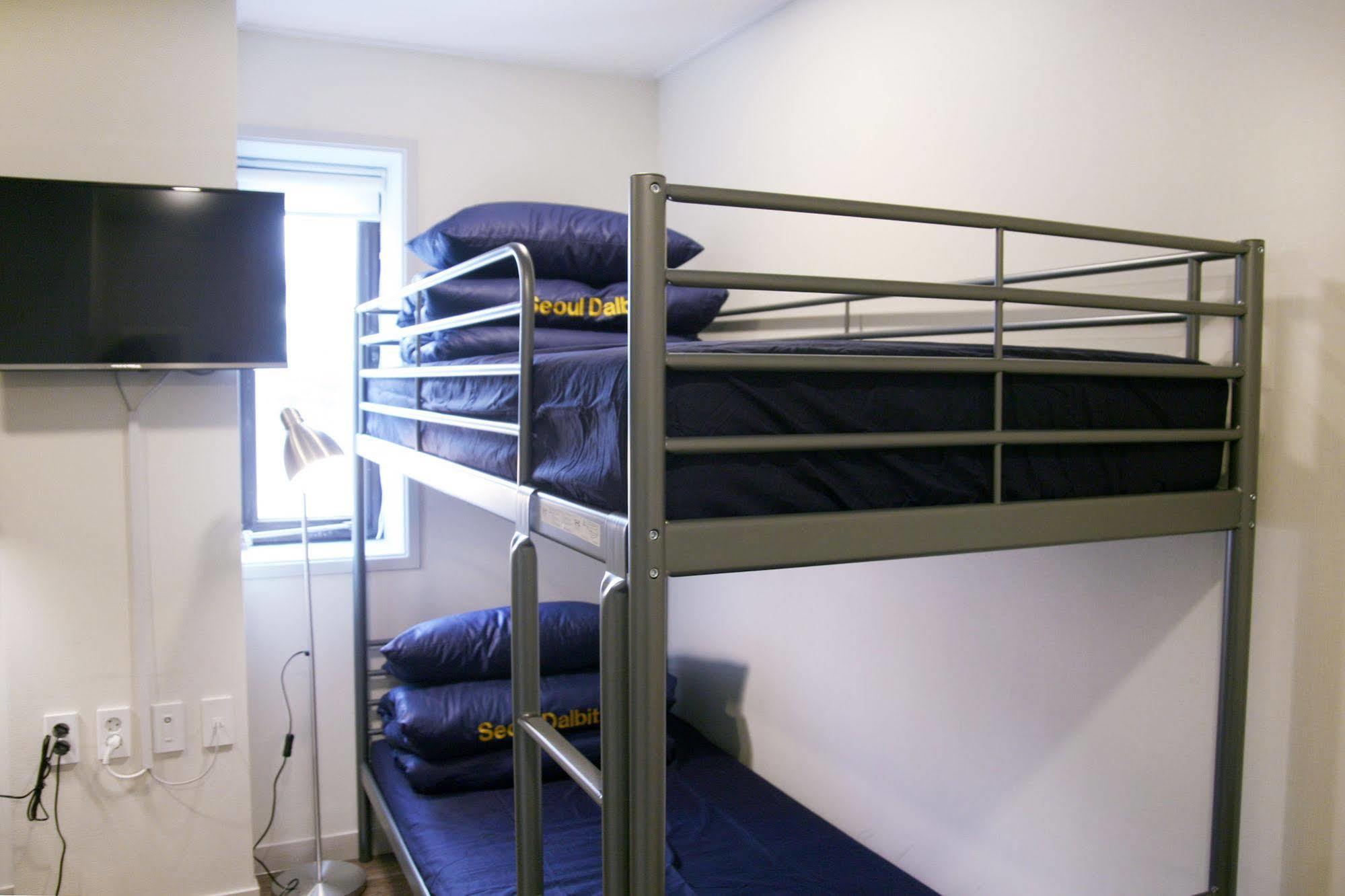 Dalbit Dongdaemun Hostel *