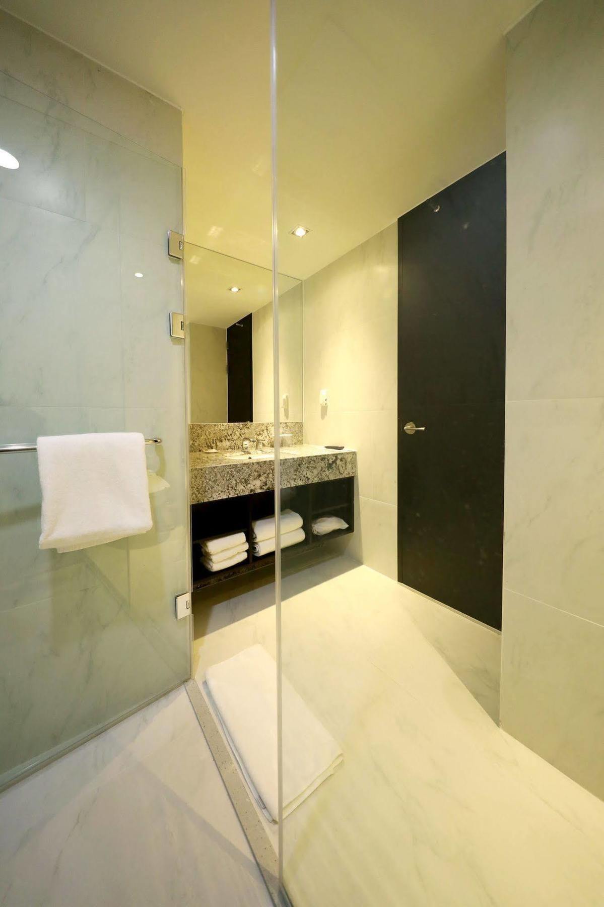 Hotel Ramada Encore By Wyndham Magok Seoul