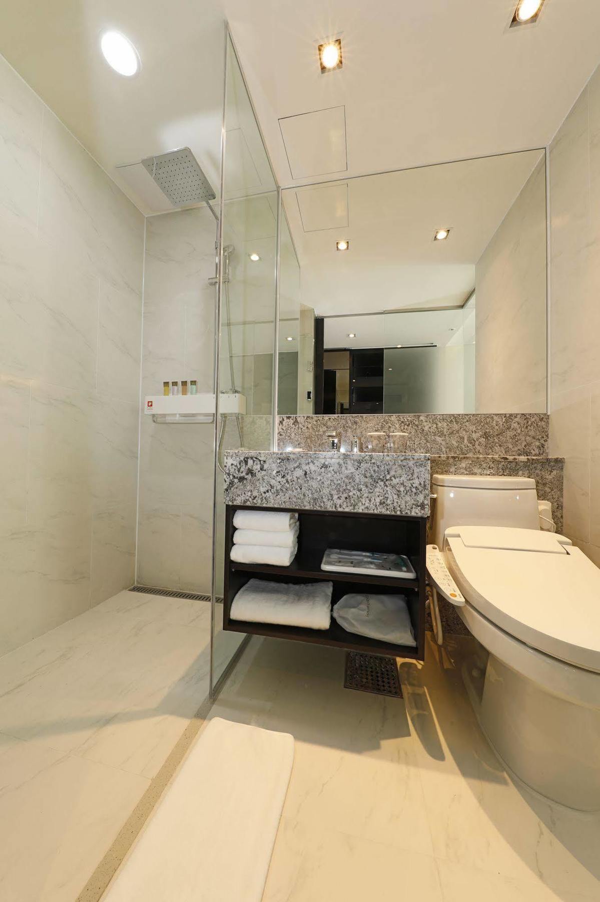 Hotel Ramada Encore By Wyndham Magok