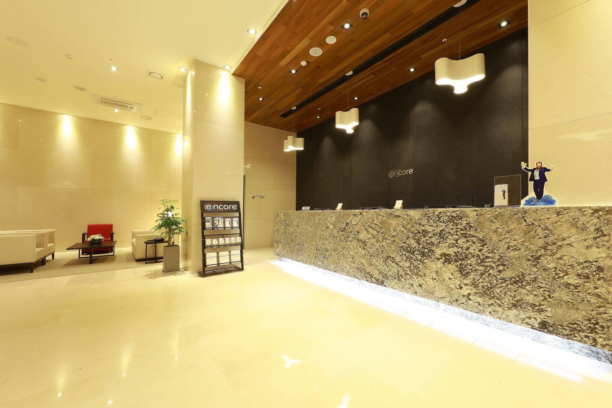 Hotel Ramada Encore By Wyndham Magok 3*