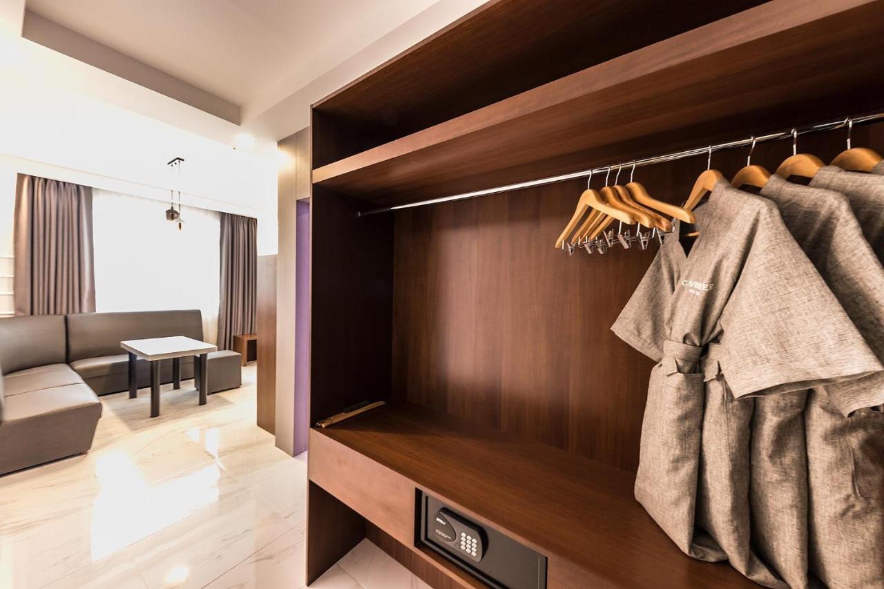 Cs Premier Hotel