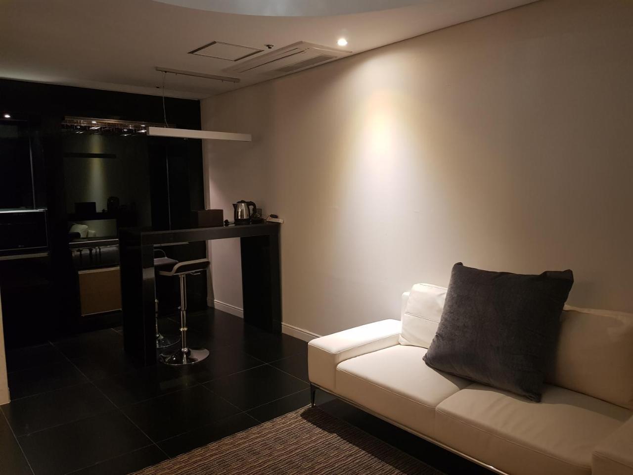 Hotel The California Gangnam 3*