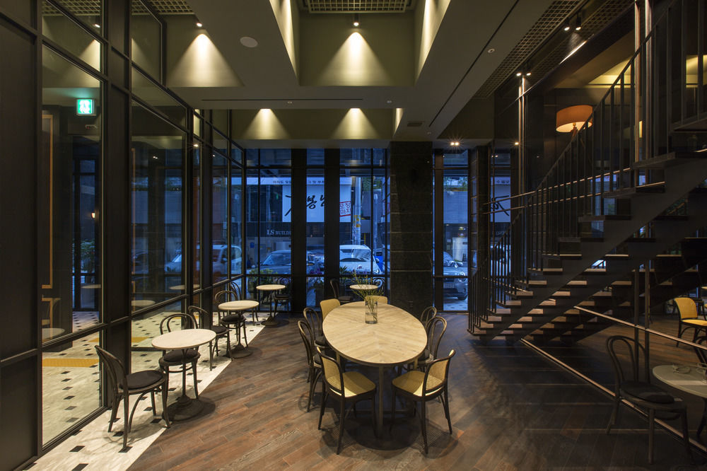 Star Hotel 2*