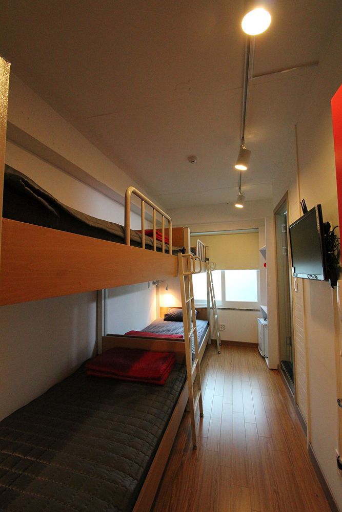Hotel B My - 2*